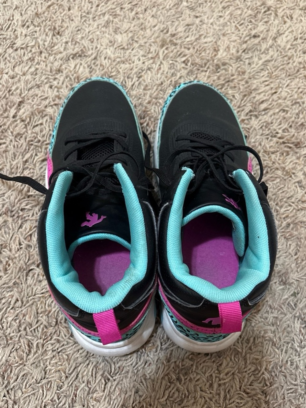 And1 Black Sneakers